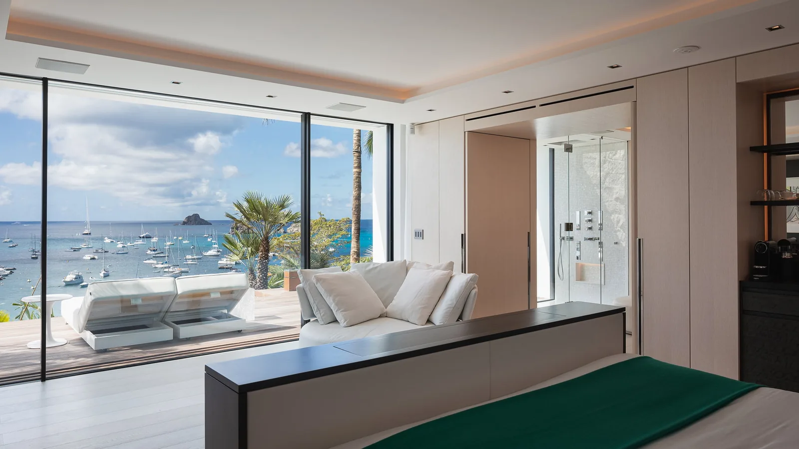 EMBRACE villa in St Barth