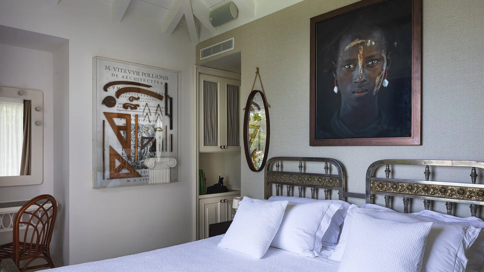 The heated private pool of this 11-bedroom Anse des Cayes rental