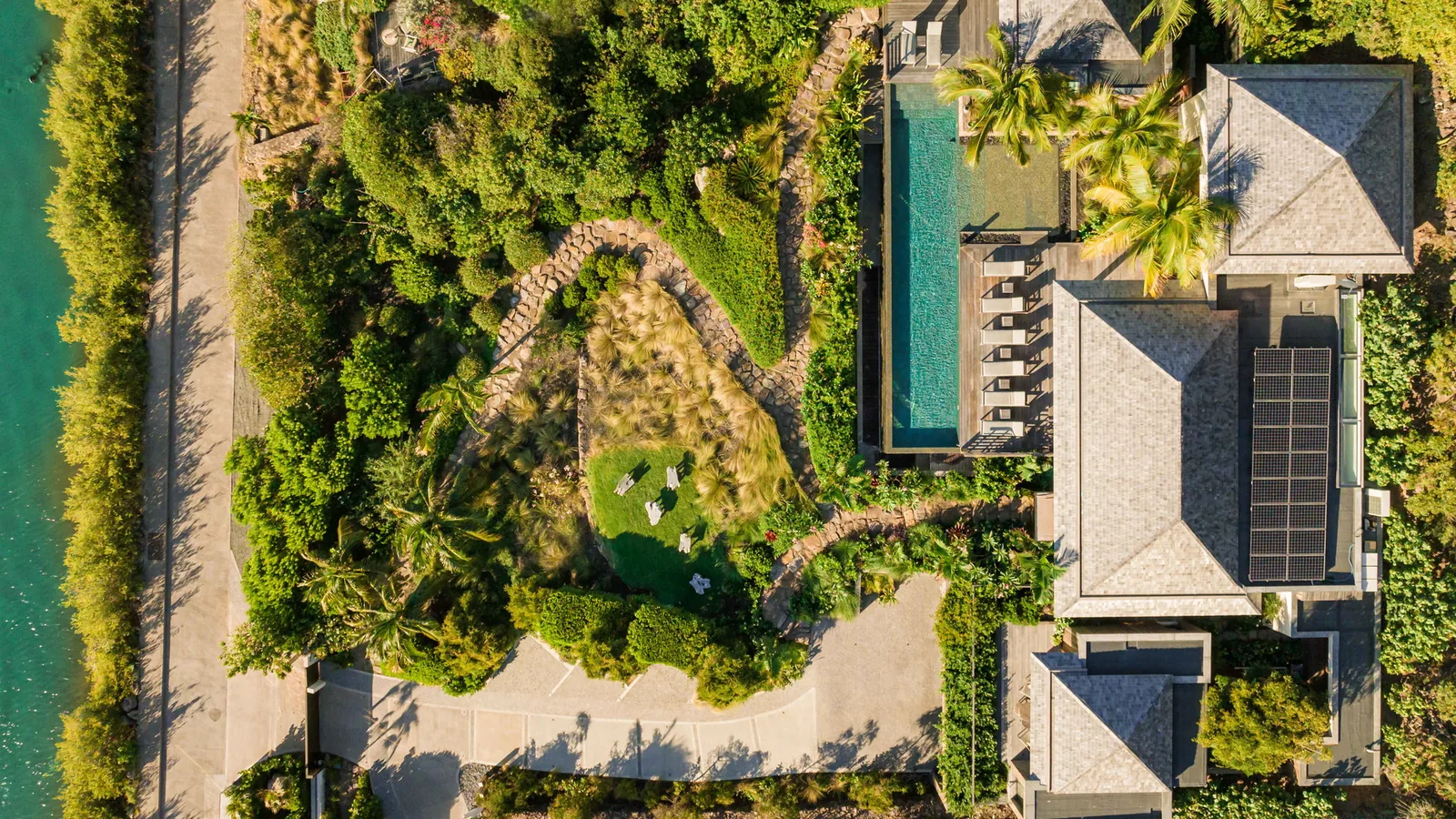 Private pool at Larimar Estate in Grand-Cul-de-Sac