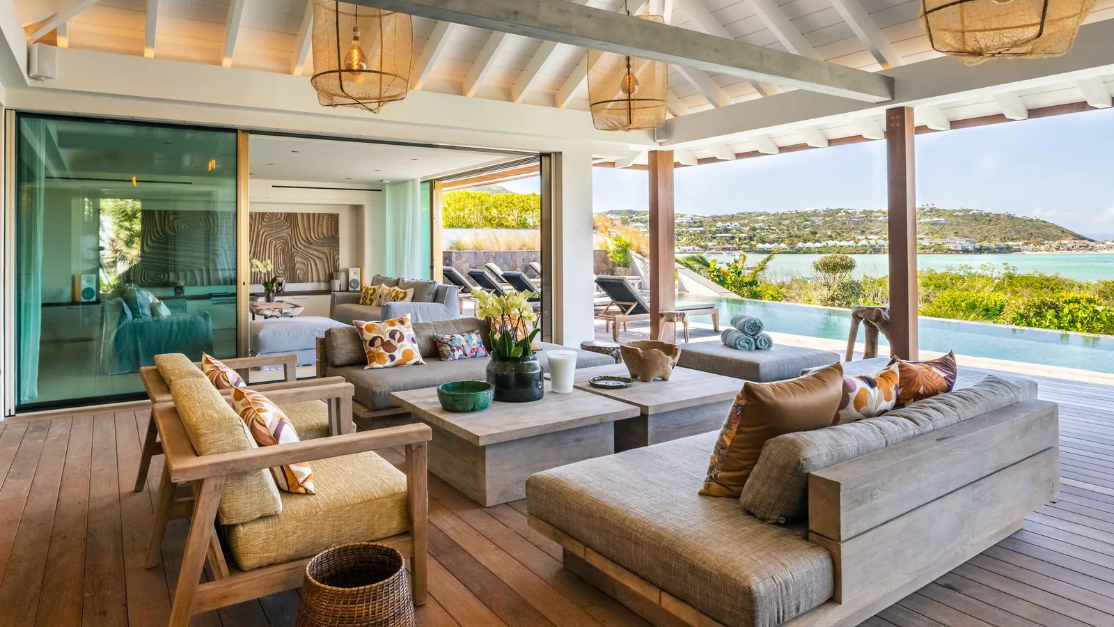Living area with television at Lazuli Estate