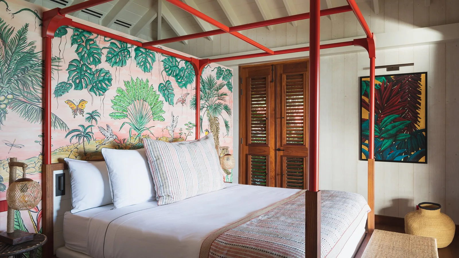 Air-conditioned bedroom at Villa Nanne, Corossol