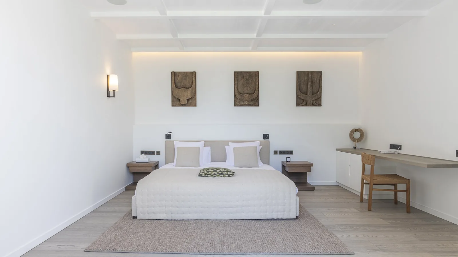 Baby cot provided at Villa Roxane, sleeps twelve