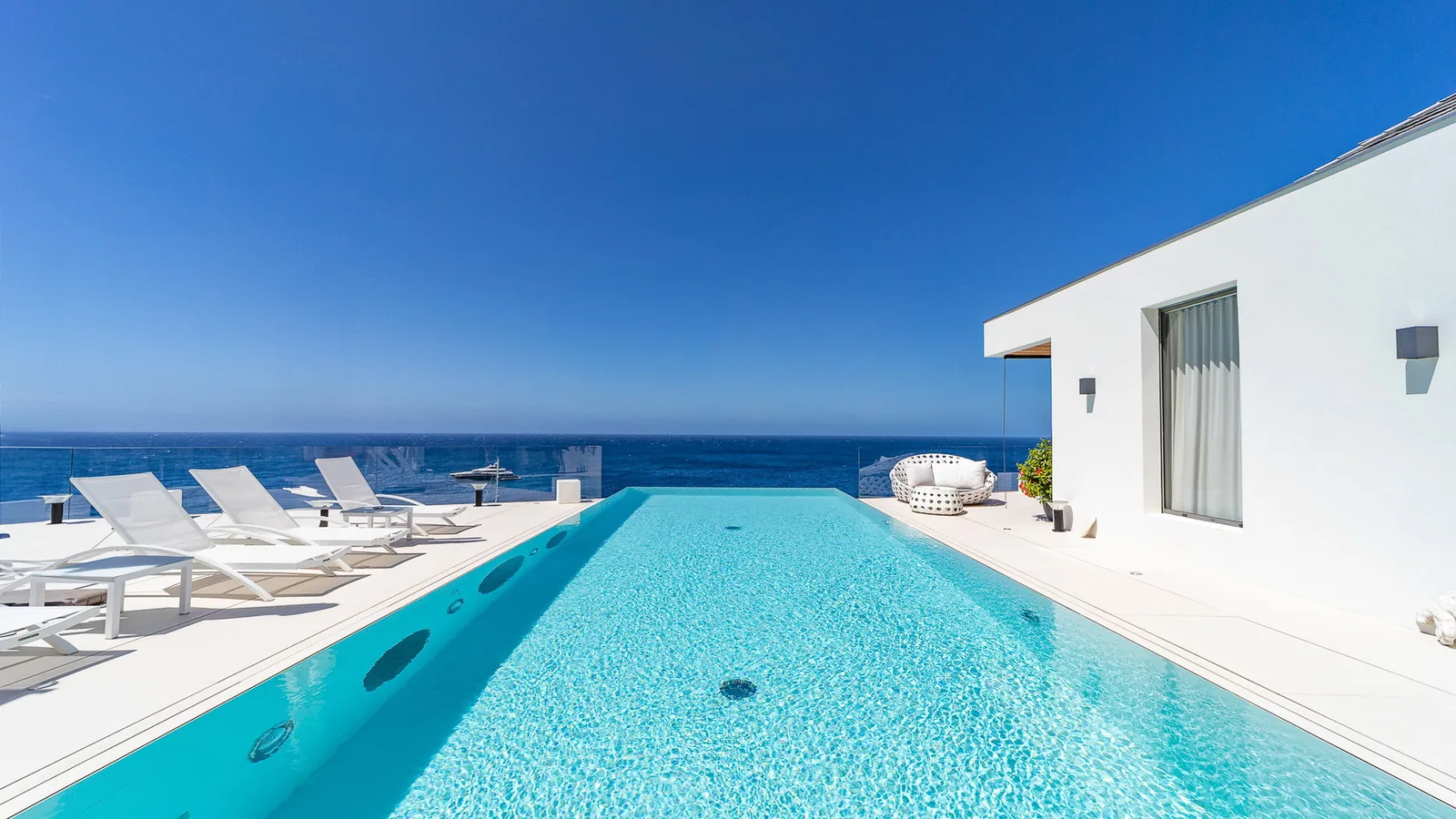 Villa Vitti, a five-bedroom rental in Lurin, St Barth