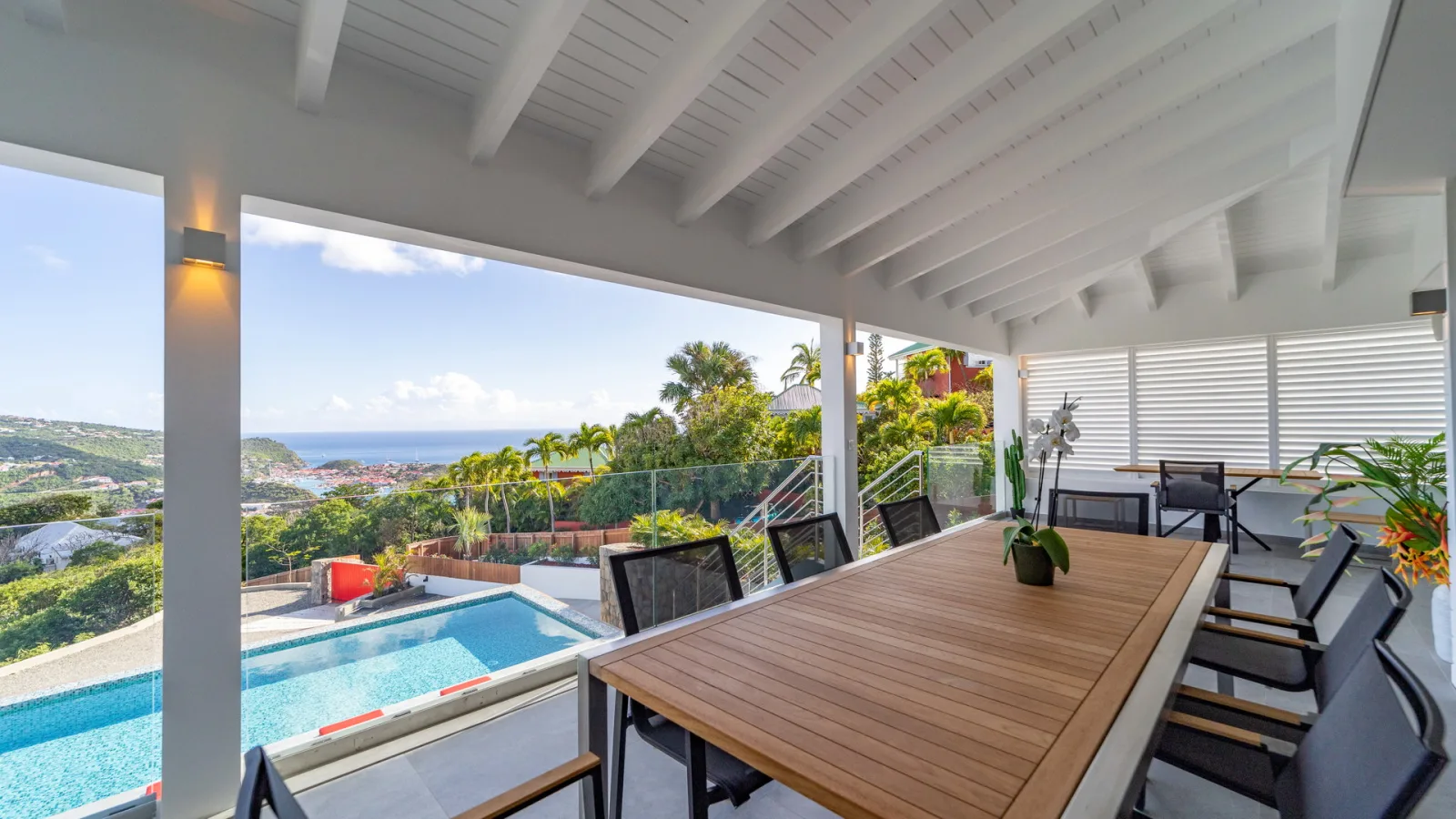 Kitchen and dining area at Villa VOYAGE, a 5-bedroom villa in Colombier, St Barth